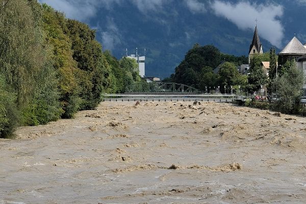 Lienz - Osttirol, Hochwasser an der Isel im August 2020