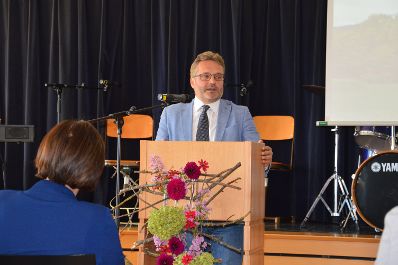 An der HBLA Elmberg wurde in Beisein von Sektionschef DI Johannes Fankhauser das neue Sch&uuml;lerwohnheim feierlich er&ouml;ffnet.