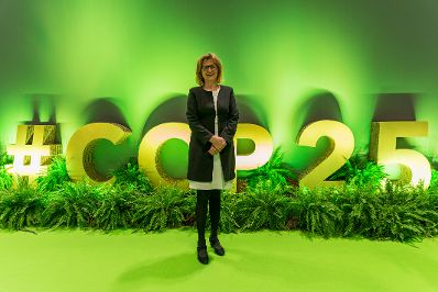 Nachhaltigkeitsministerin Maria Patek nahm im Dezember 2019 an der 25. UN-Klimakonferenz (COP25) in Madrid teil. Bei der Konferenz geht es vor allem darum, Regeln zu schaffen, die den globalen Klimaschutz unterst&uuml;tzen und eine effiziente und effektive Umsetzung des Pariser &Uuml;bereinkommens erlauben.