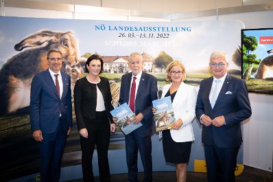 Regionenministerin Elisabeth K&ouml;stinger k&uuml;ndigte beim Gemeindetag in Tulln eine neue Regionaltour und die erste politische Raumordnungskonferenz an.