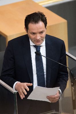 Nach seiner Angelobung hielt Bundesminister Norbert Totschnig eine Antrittsrede im Nationalrat.