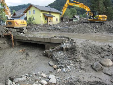 Vom 20. bis 22. Juli 2012 f&uuml;hrten heftgie Gewitter in St. Lorenzen im Paltental zu &Uuml;berflutungen und Murenabg&auml;ngen. Es ging eine meterhohe Schlammlawine ab.