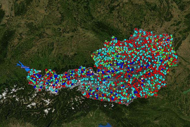 Österreichkarte mit eingezeichneten Symbolen für hydrographische Daten